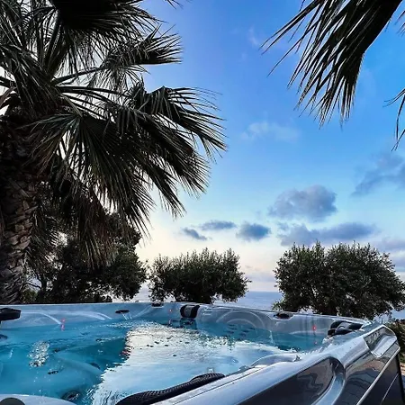 Valmar Scopello Villa *